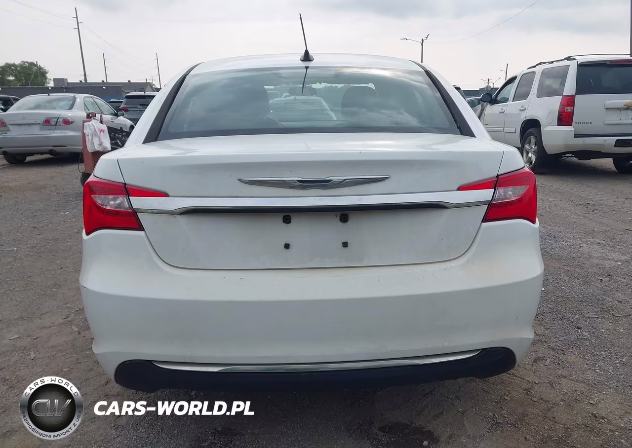 2011 Chrysler 200 Touring VIN:1C3BC1FB7BN576404 - 16
