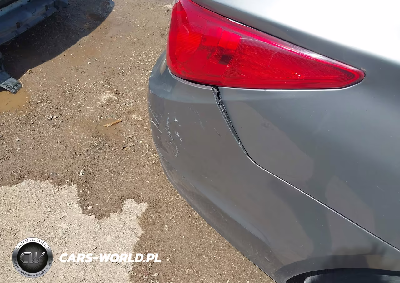 2013 Hyundai Sonata Gls VIN:5NPEB4AC3DH711815 - 18