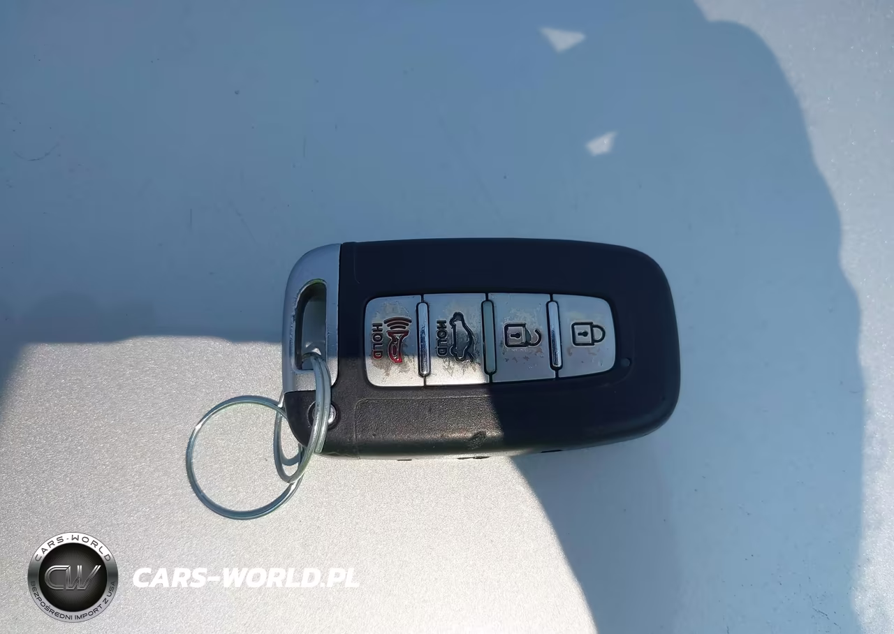 2012 Hyundai Sonata Hybrid VIN:KMHEC4A42CA031587 - 11