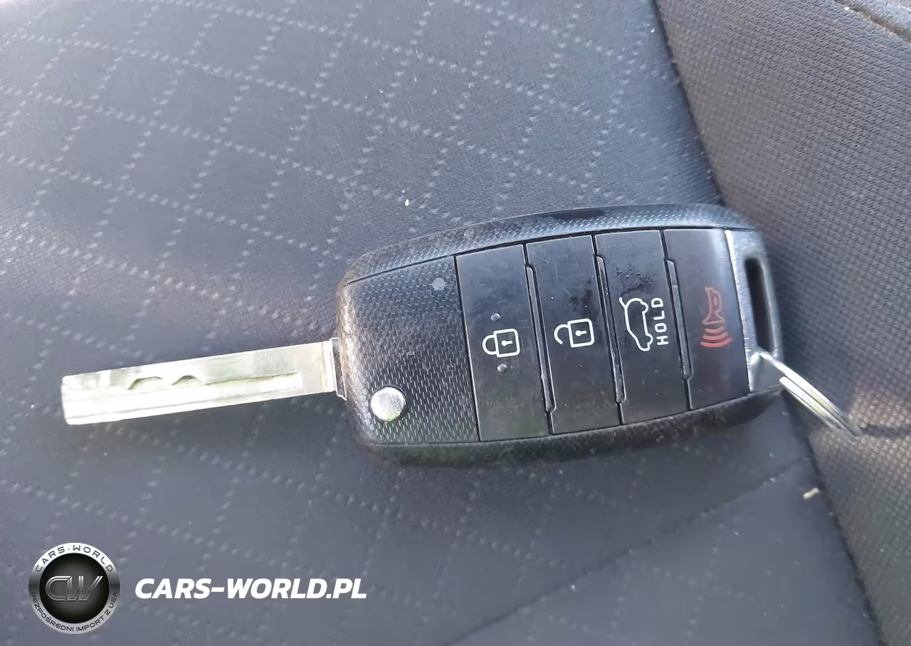 2020 Kia Sorento 2.4L L VIN:5XYPG4A31LG711604 - 11