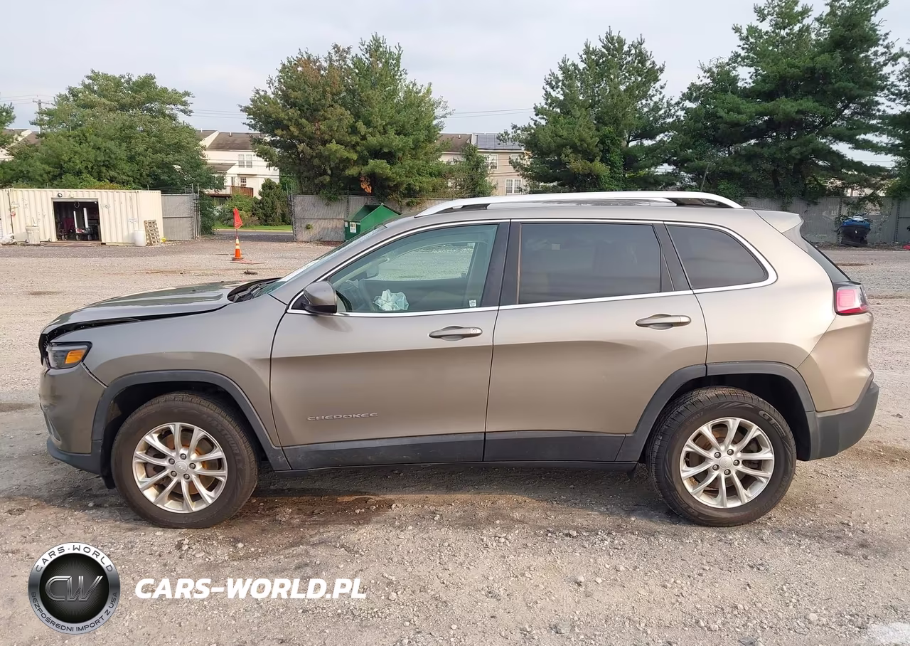 2019 Jeep Cherokee Latitude 4X4 VIN:1C4PJMCX7KD131272 - 14