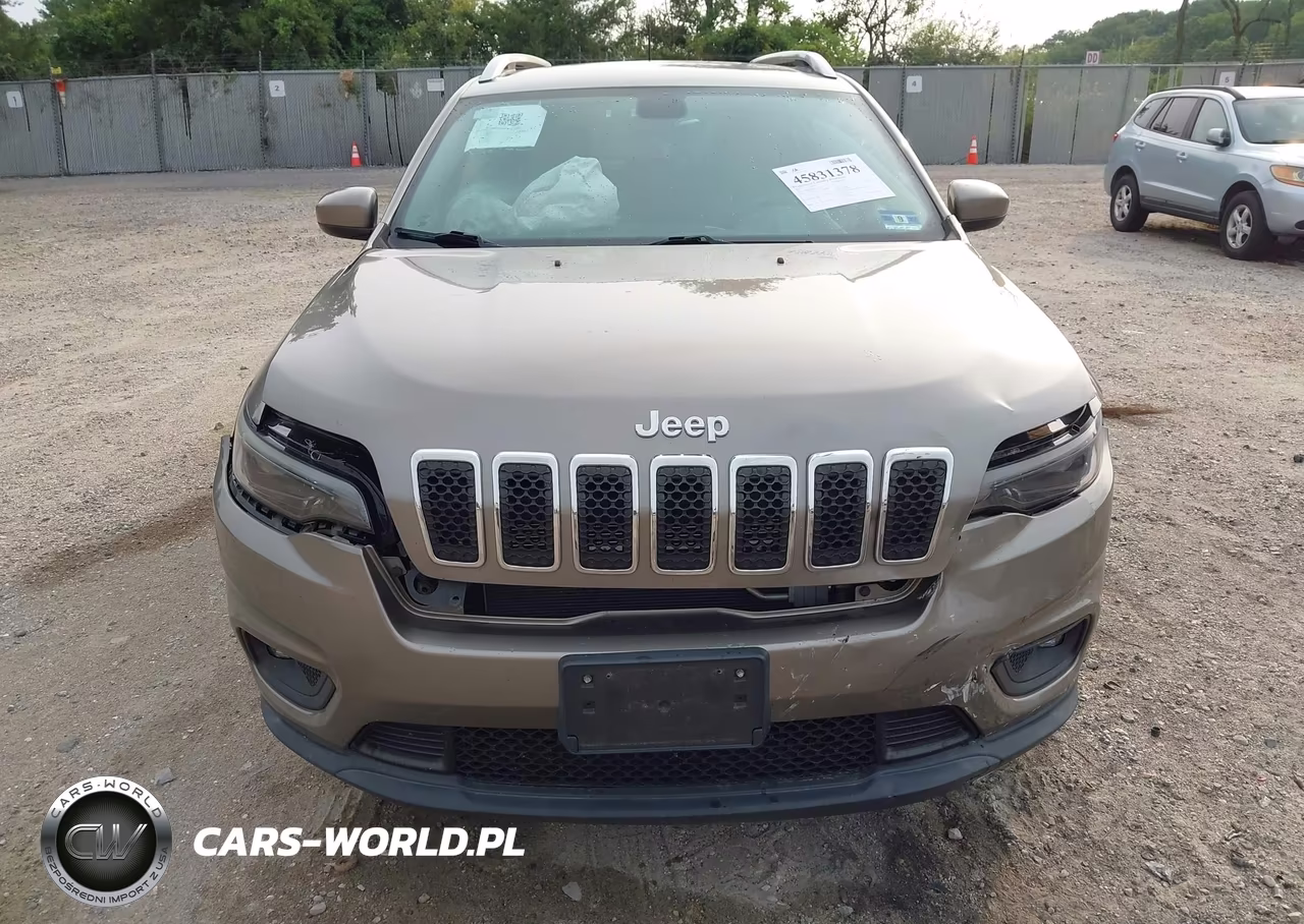 2019 Jeep Cherokee Latitude 4X4 VIN:1C4PJMCX7KD131272 - 6