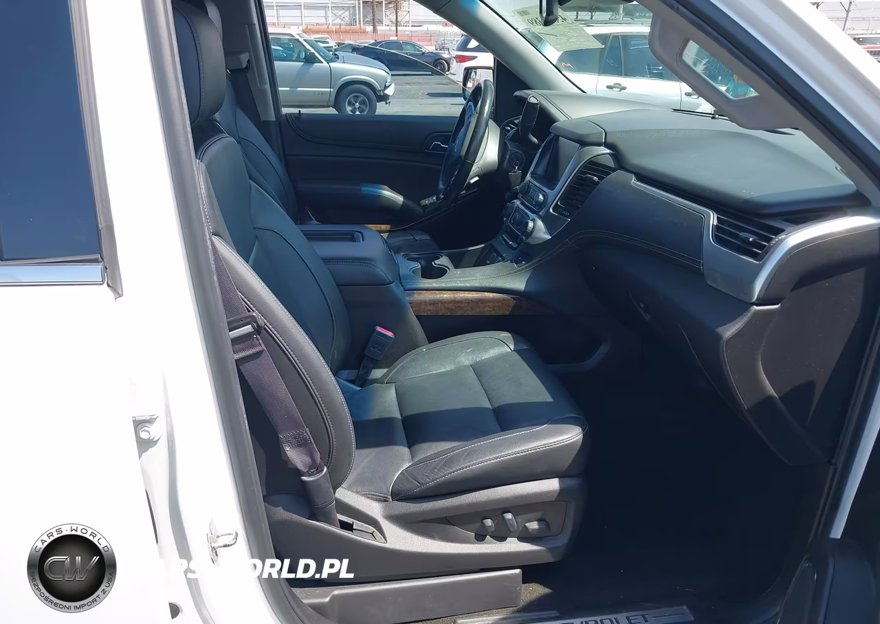 2017 Chevrolet Tahoe Lt VIN:1GNSCBKC3HR248129 - 5