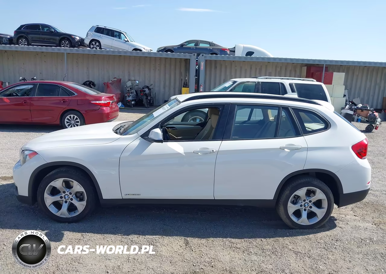2014 BMW X1 Sdrive28I VIN:WBAVM1C57EVW53018 - 14