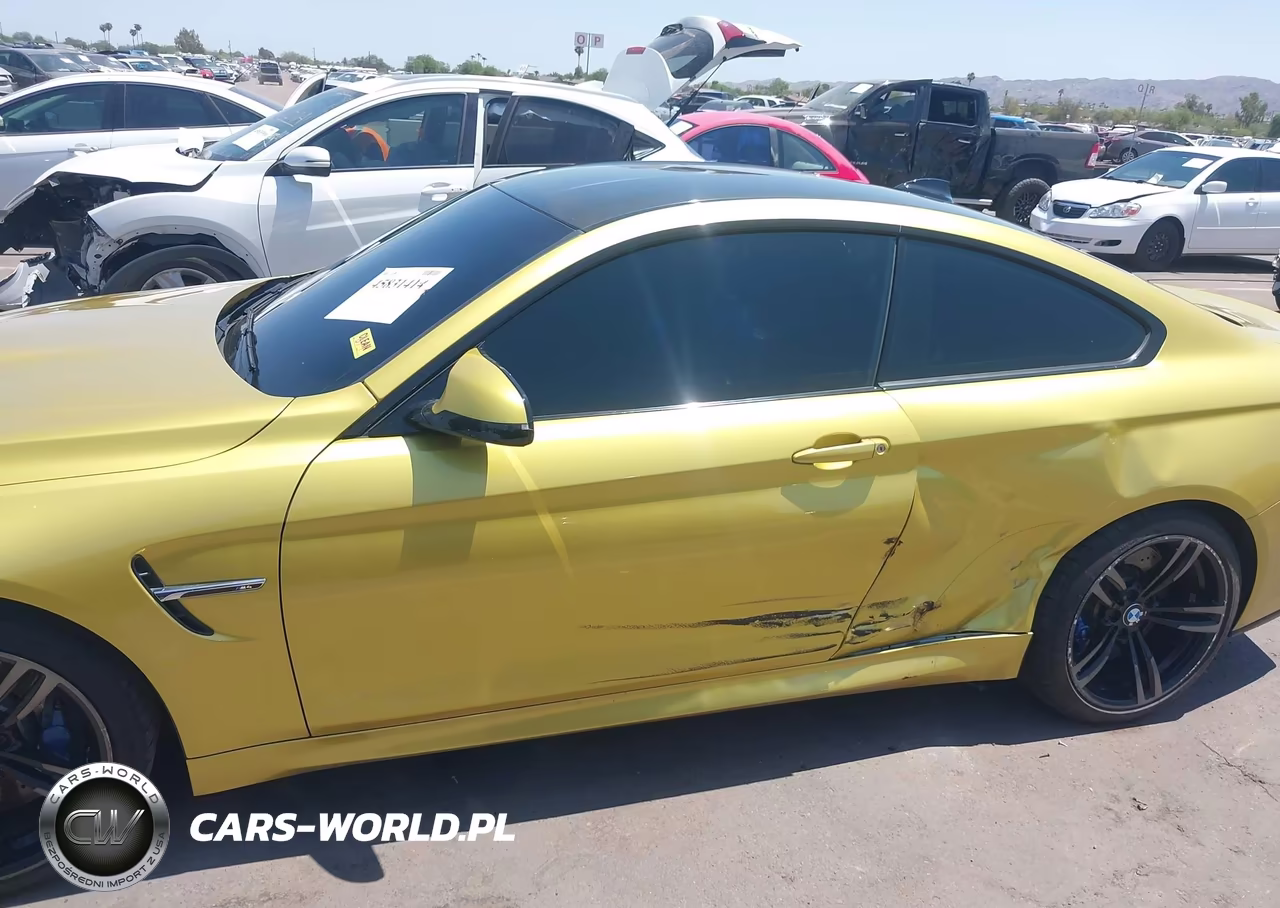 2015 BMW M4 VIN:WBS3R9C50FK329401 - 14