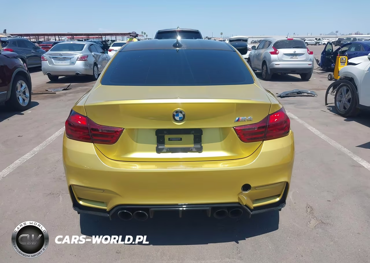 2015 BMW M4 VIN:WBS3R9C50FK329401 - 16