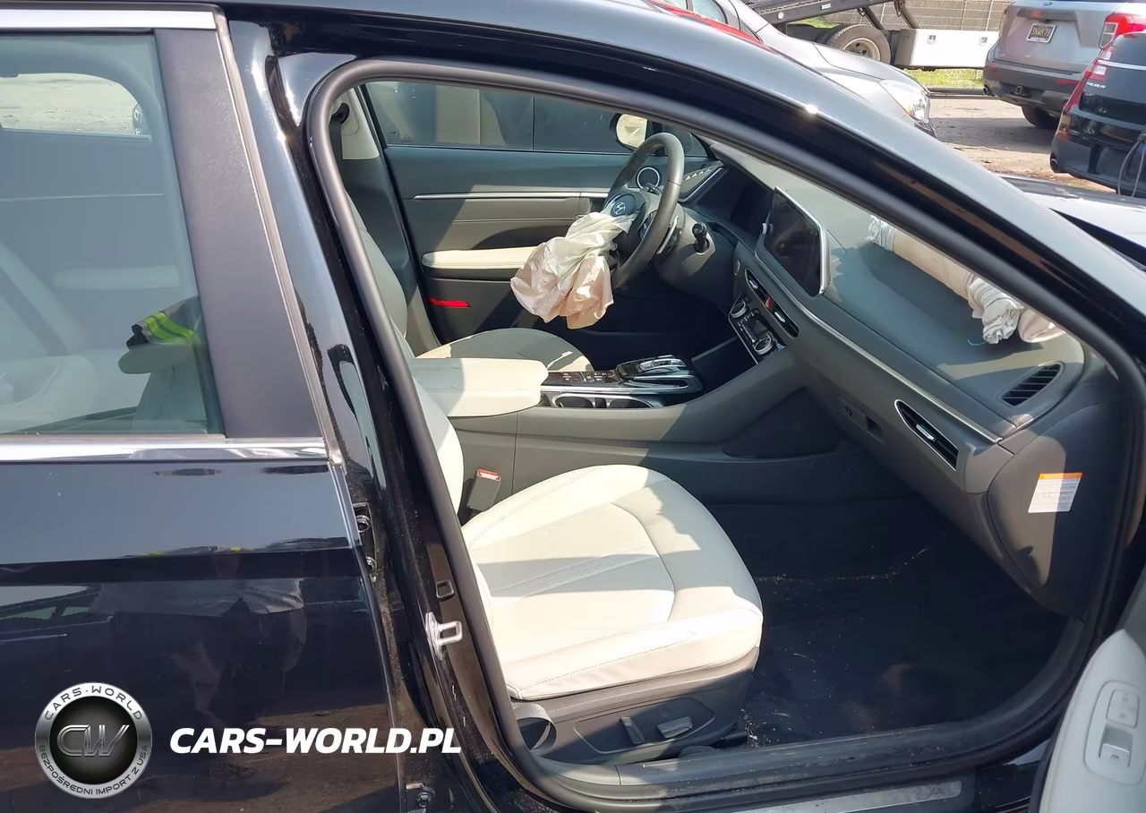 2023 Hyundai Sonata Hybrid Limited VIN:KMHL54JJ1PA059751 - 5
