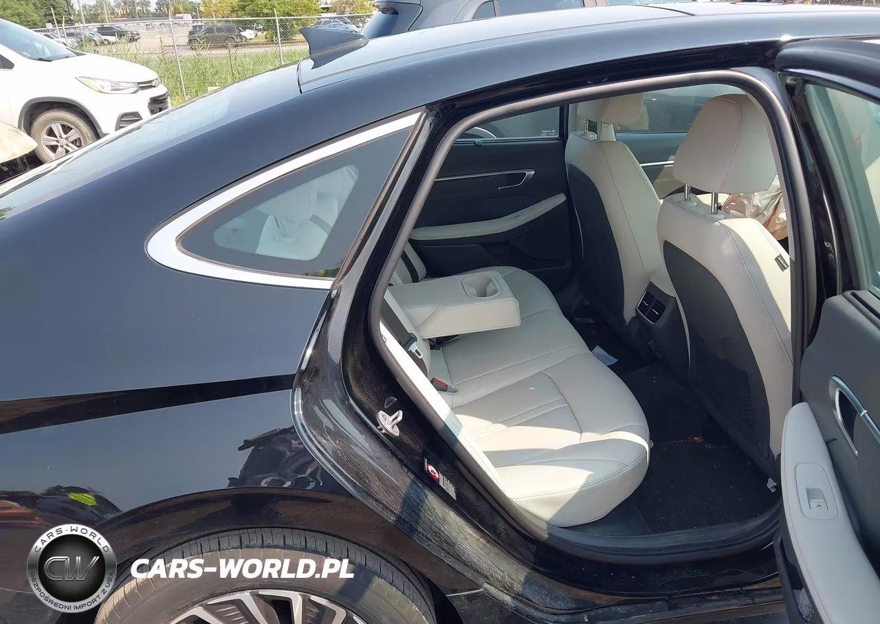 2023 Hyundai Sonata Hybrid Limited VIN:KMHL54JJ1PA059751 - 8