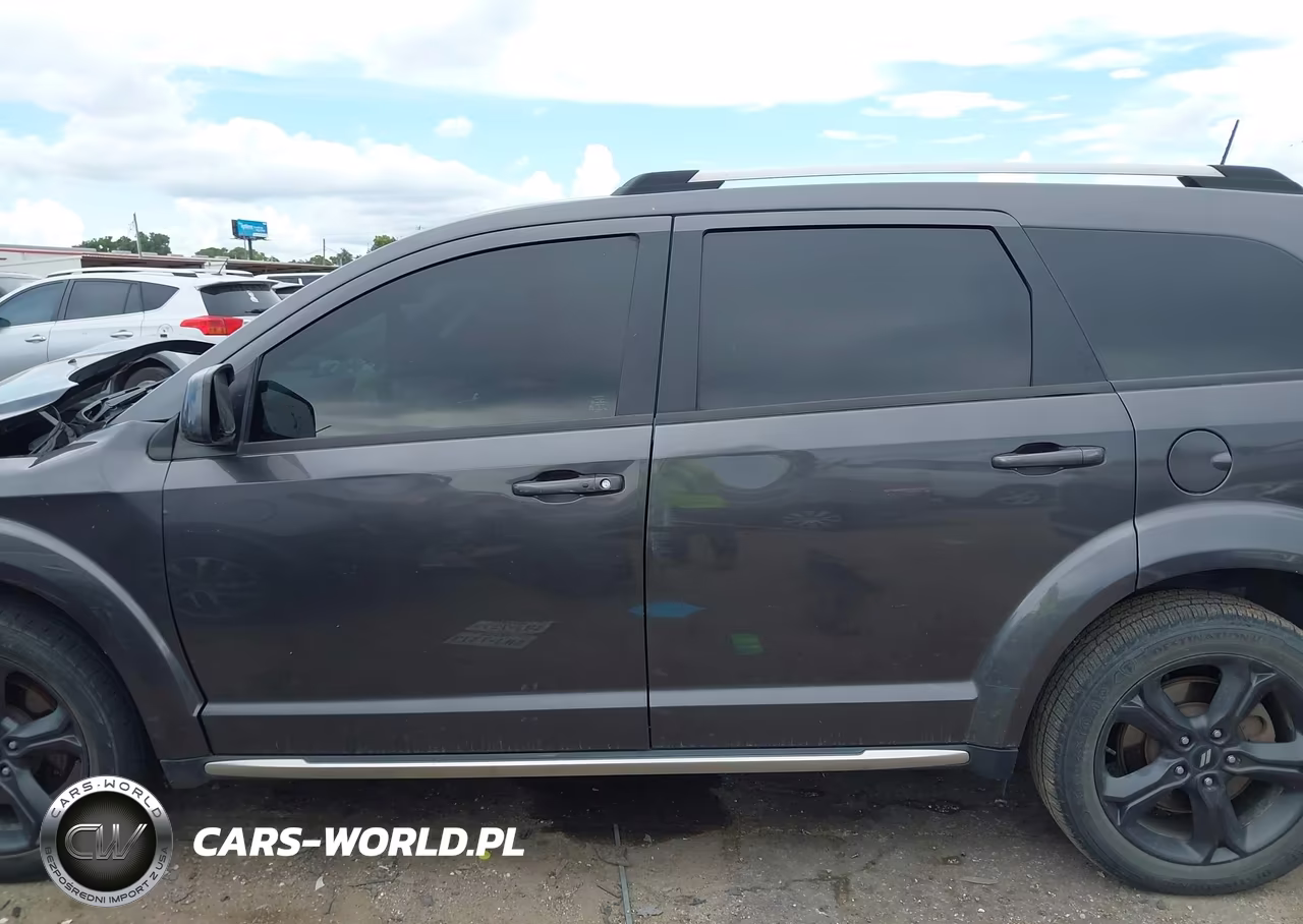2019 Dodge Journey Crossroad VIN:3C4PDCGG7KT717816 - 15