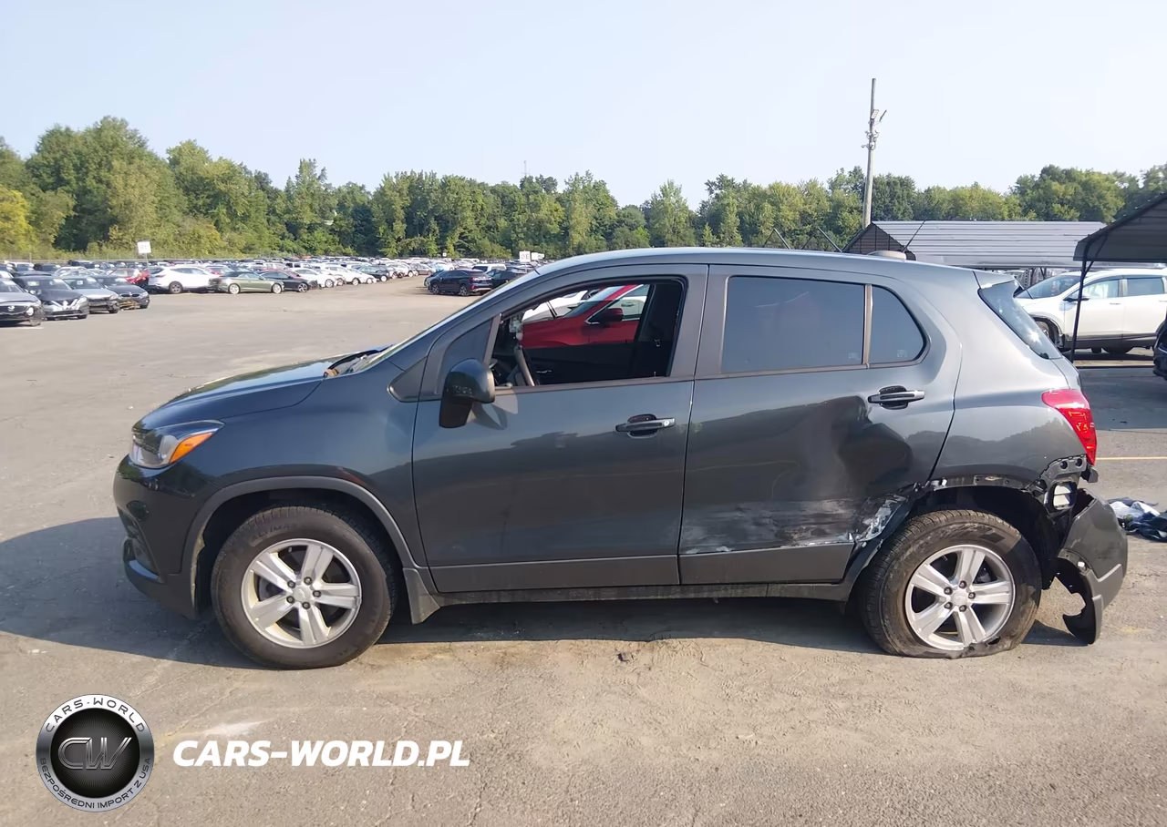 2020 Chevrolet Trax Awd Ls VIN:3GNCJNSB6LL212678 - 14
