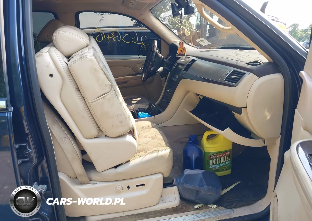 2007 Cadillac Escalade VIN:1GYFK63827R198976 - 5