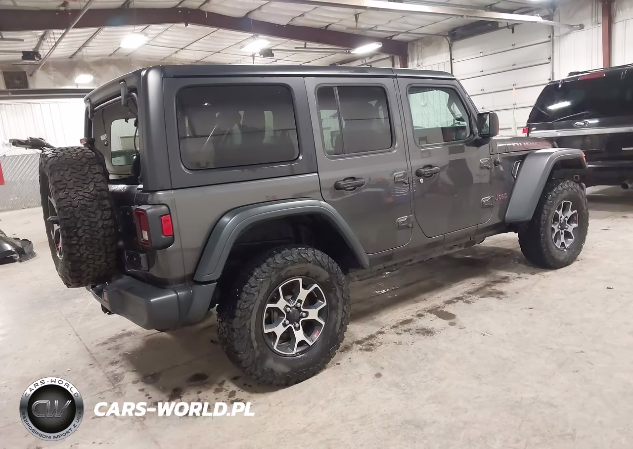 2018 Jeep Wrangler Unlimited Rubicon 4X4 VIN:1C4HJXFG3JW232099 - 4