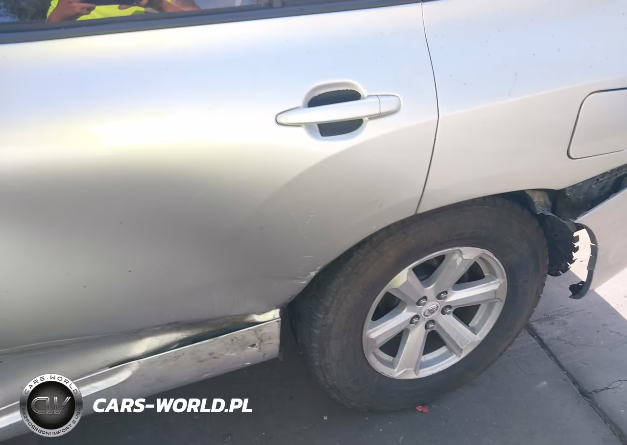 2010 Toyota Highlander VIN:5TDZA3EH5AS004449 - 12