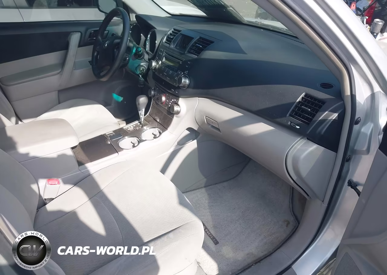2010 Toyota Highlander VIN:5TDZA3EH5AS004449 - 5