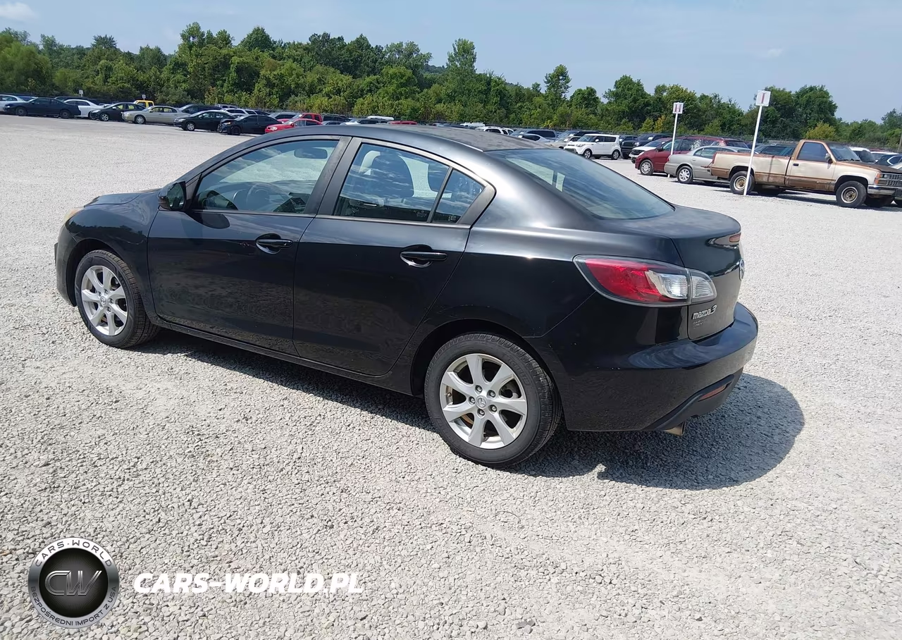 2011 Mazda Mazda3 I Touring VIN:JM1BL1VF9B1900993 - 3