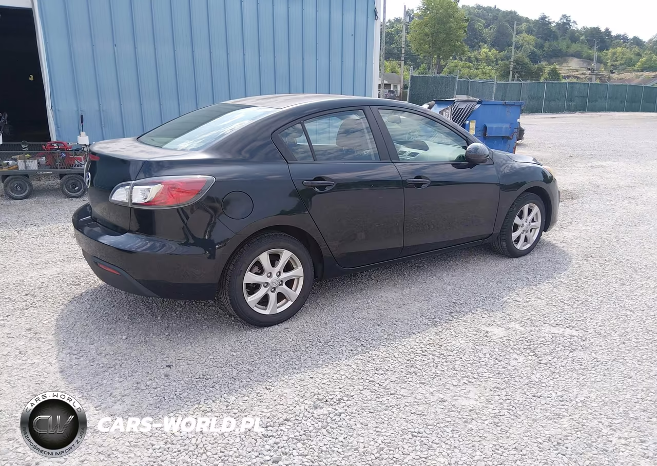 2011 Mazda Mazda3 I Touring VIN:JM1BL1VF9B1900993 - 4