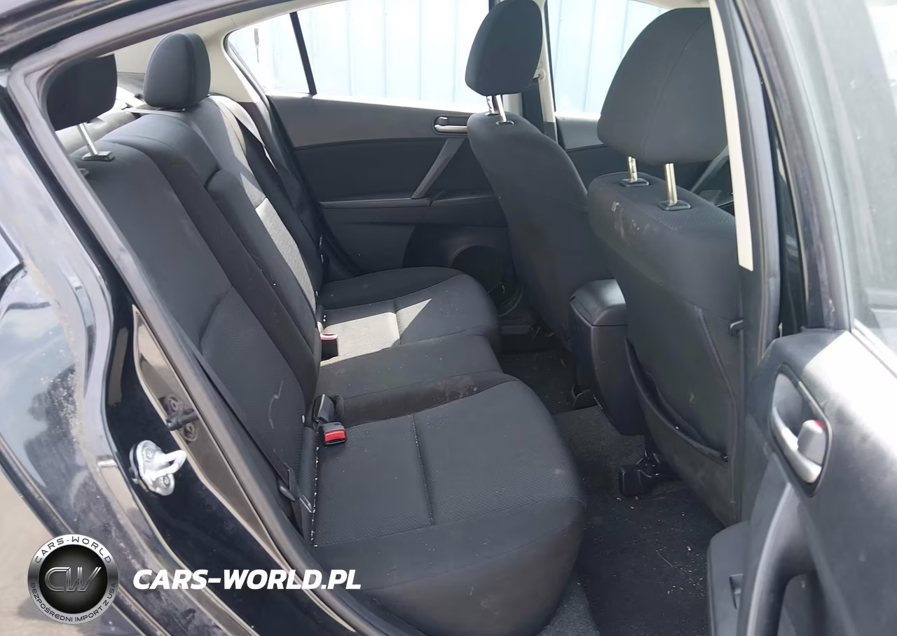2011 Mazda Mazda3 I Touring VIN:JM1BL1VF9B1900993 - 8