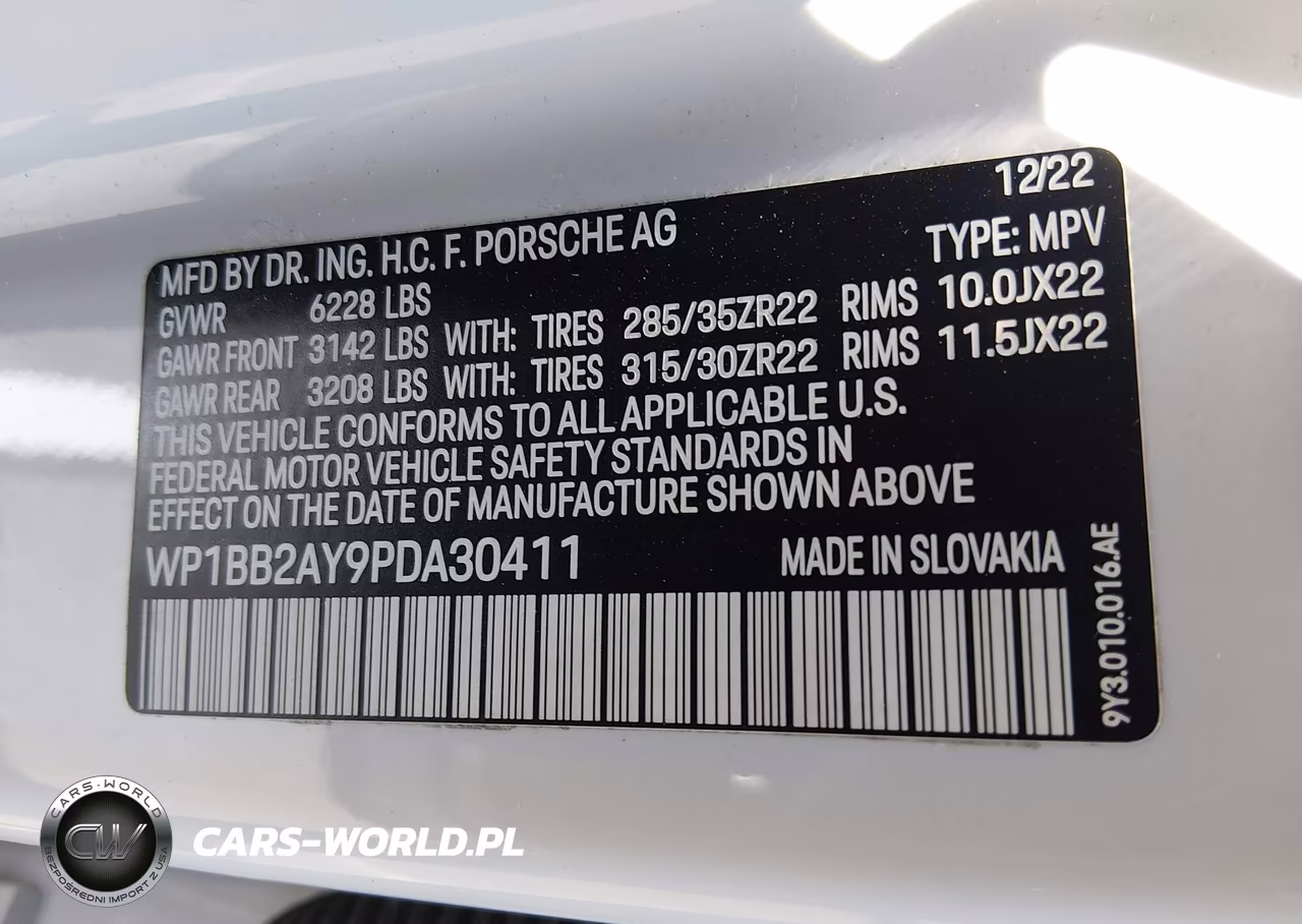 2023 Porsche Cayenne Coupe S-S Platinum Edition VIN:WP1BB2AY9PDA30411 - 9