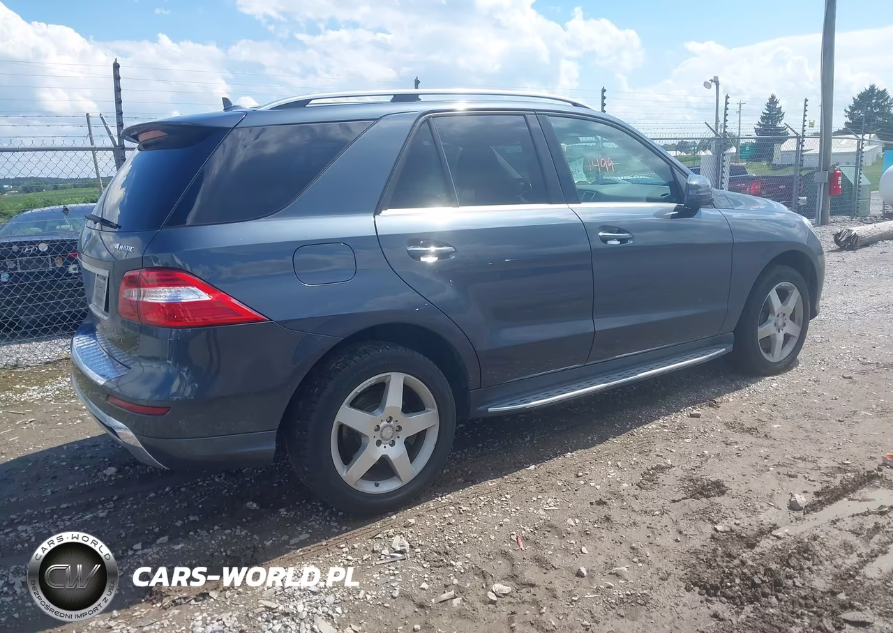 2014 Mercedes-Benz Ml 550 4Matic VIN:4JGDA7DB8EA419388 - 4