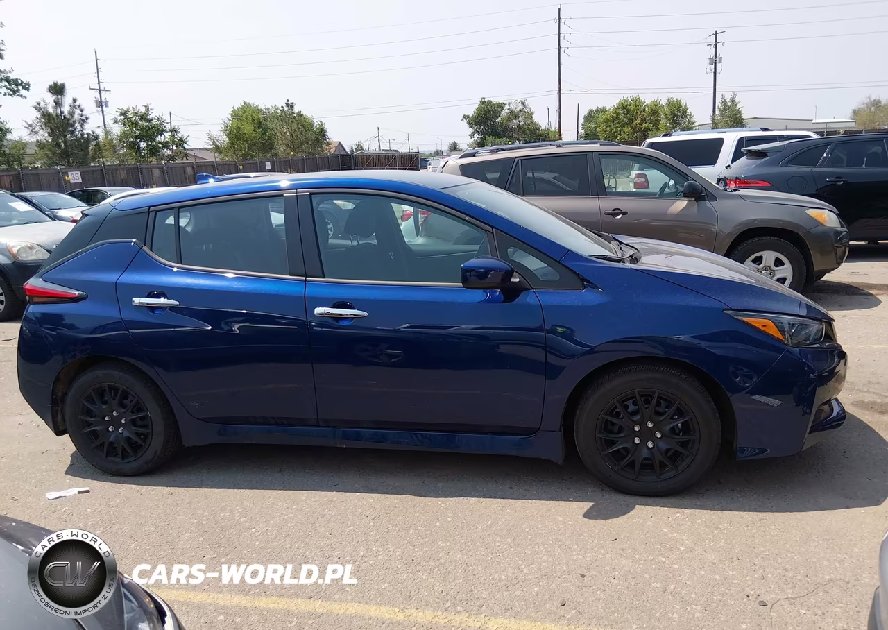 2025 Nissan Leaf S VIN:1N4AZ1BV7SC565359 - 14