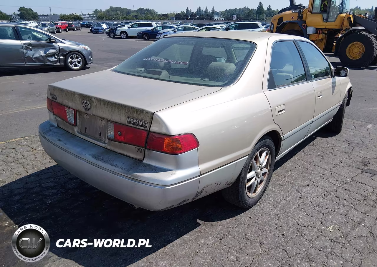2001 Toyota Camry Le V6 VIN:JT2BF22K110313781 - 4
