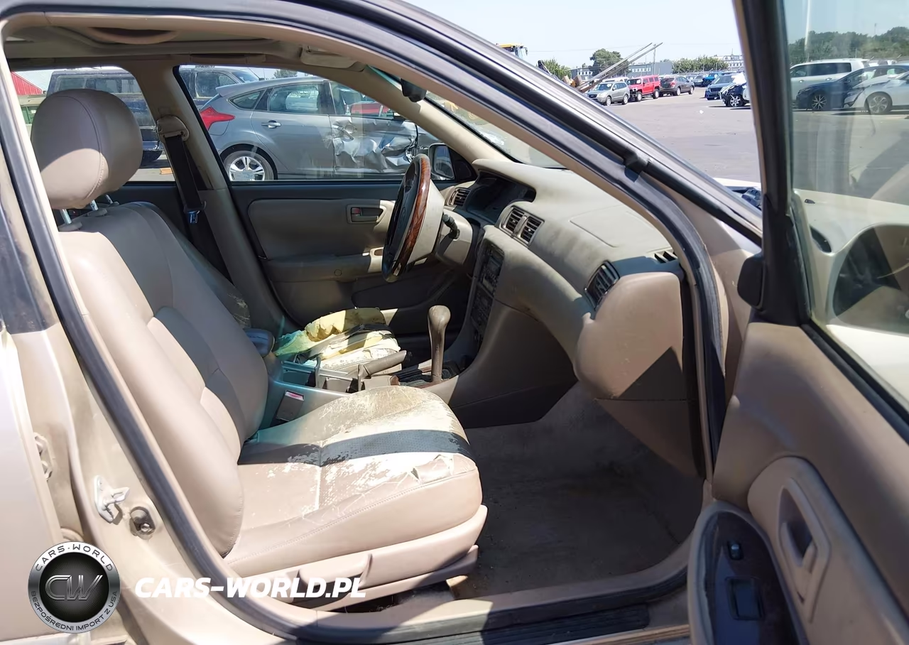2001 Toyota Camry Le V6 VIN:JT2BF22K110313781 - 5