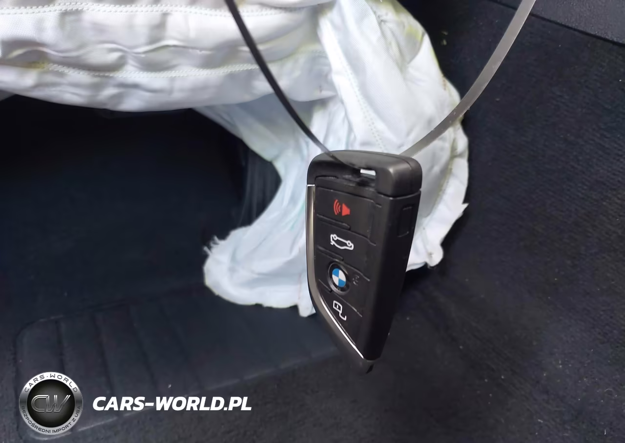 2021 BMW 330I xDrive VIN:3MW5R7J00M8B49665 - 11