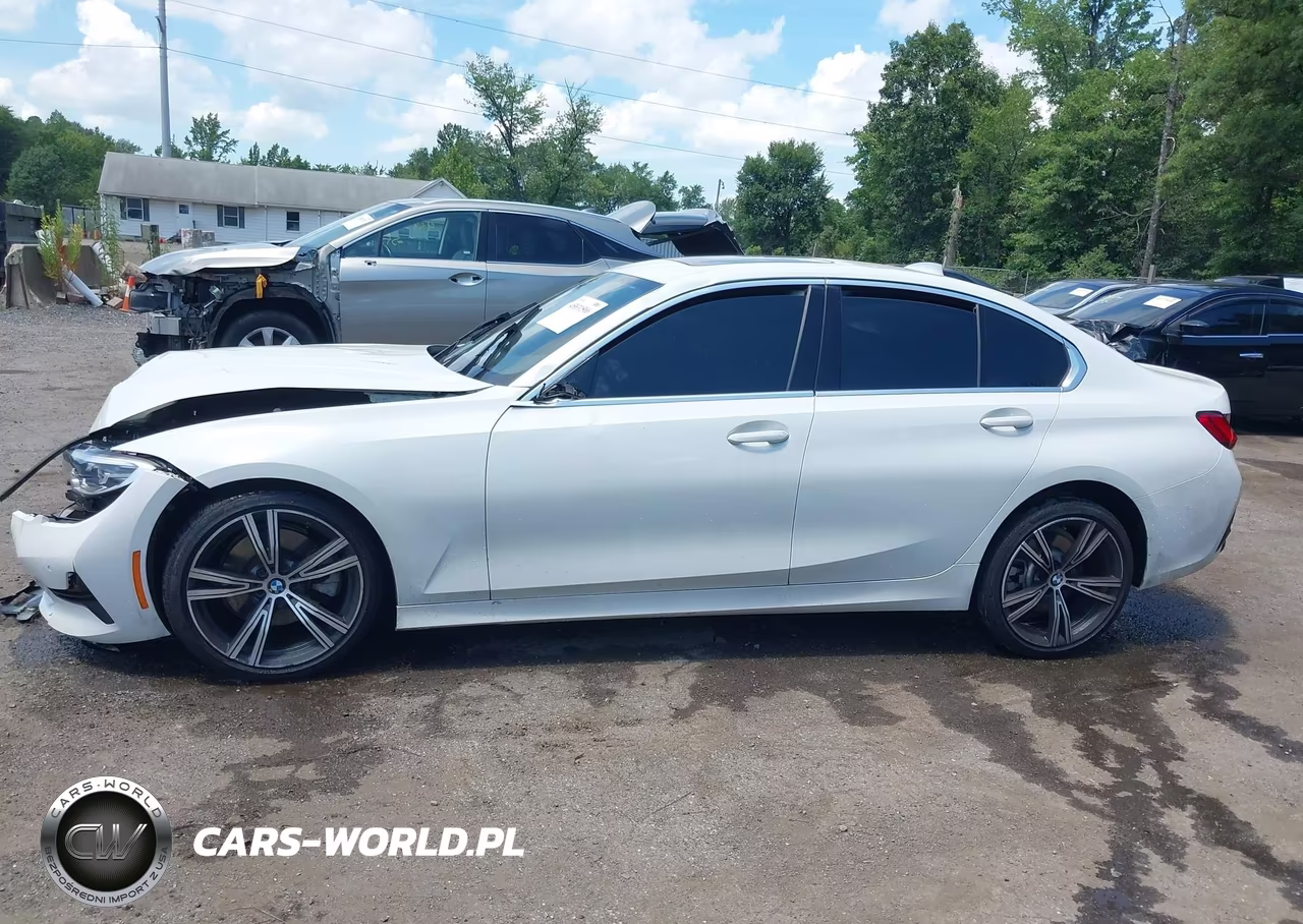 2021 BMW 330I xDrive VIN:3MW5R7J00M8B49665 - 14