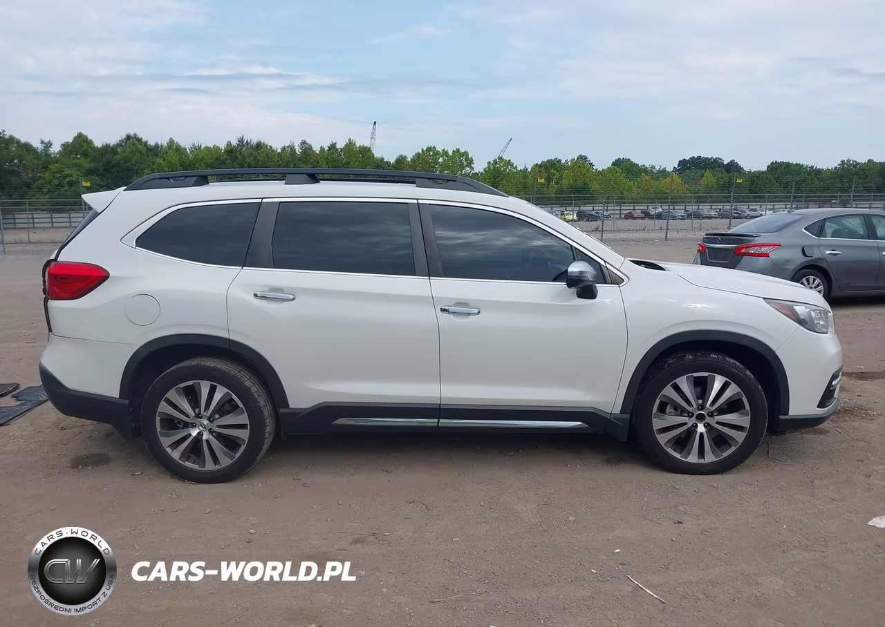 2019 Subaru Ascent Touring VIN:4S4WMARD7K3465088 - 13