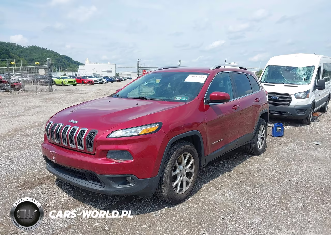 2016 Jeep Cherokee Latitude VIN:1C4PJMCB1GW359834 - 2