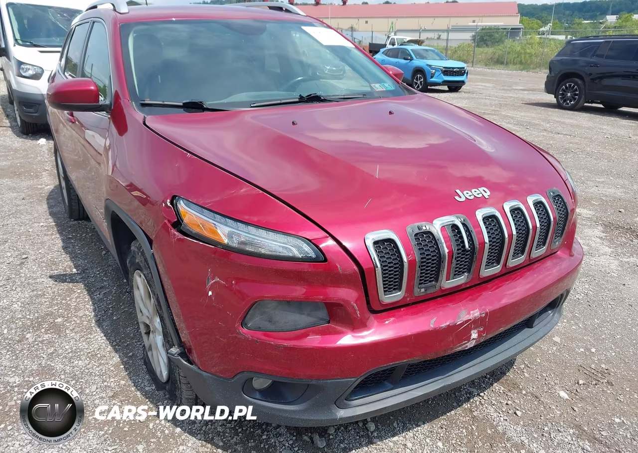 2016 Jeep Cherokee Latitude VIN:1C4PJMCB1GW359834 - 6