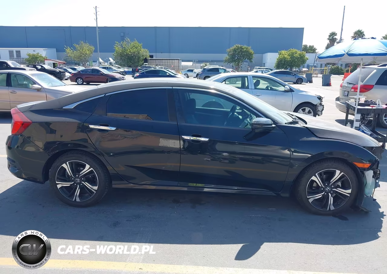 2016 Honda Civic Touring VIN:19XFC1F92GE219024 - 14