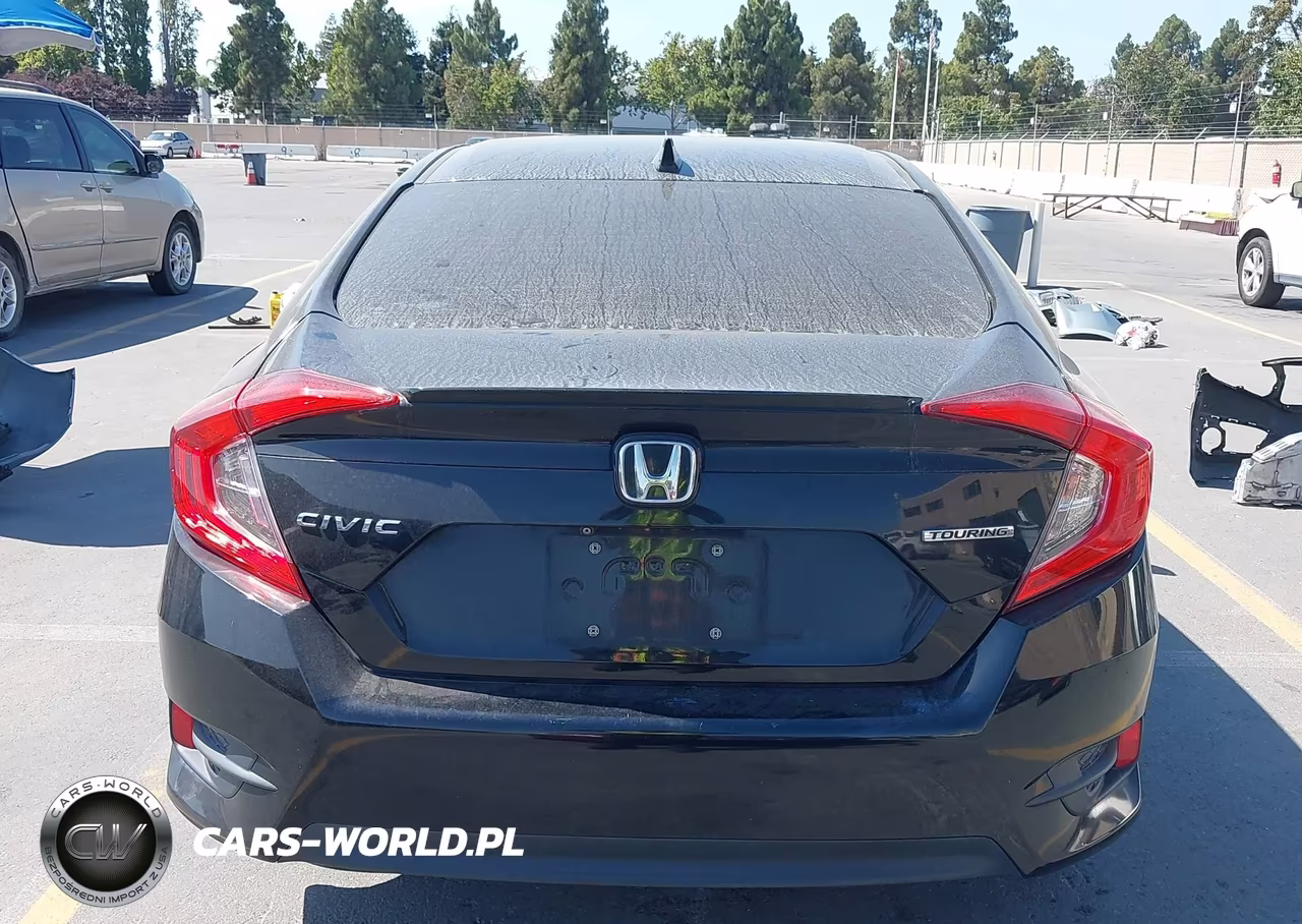 2016 Honda Civic Touring VIN:19XFC1F92GE219024 - 17