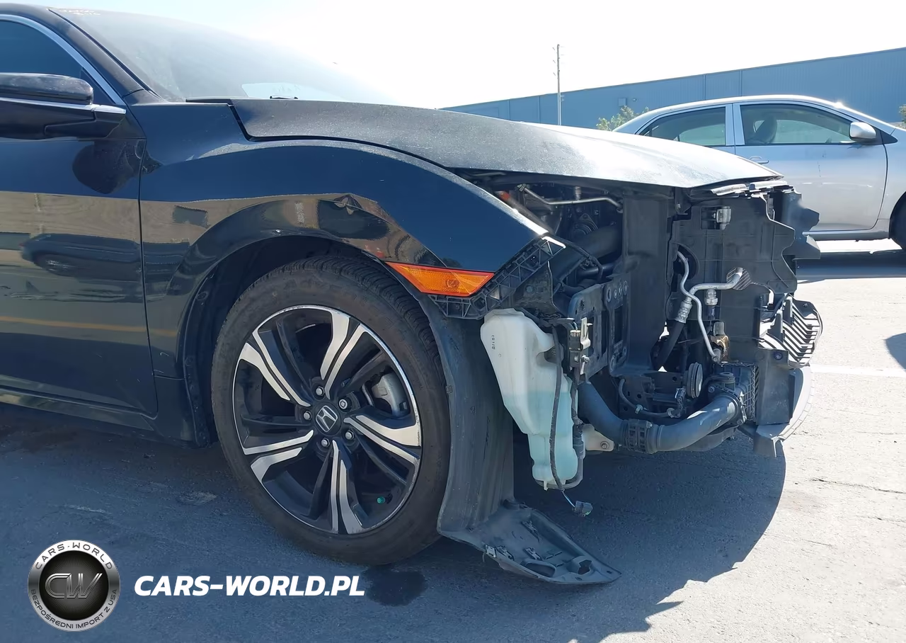 2016 Honda Civic Touring VIN:19XFC1F92GE219024 - 18