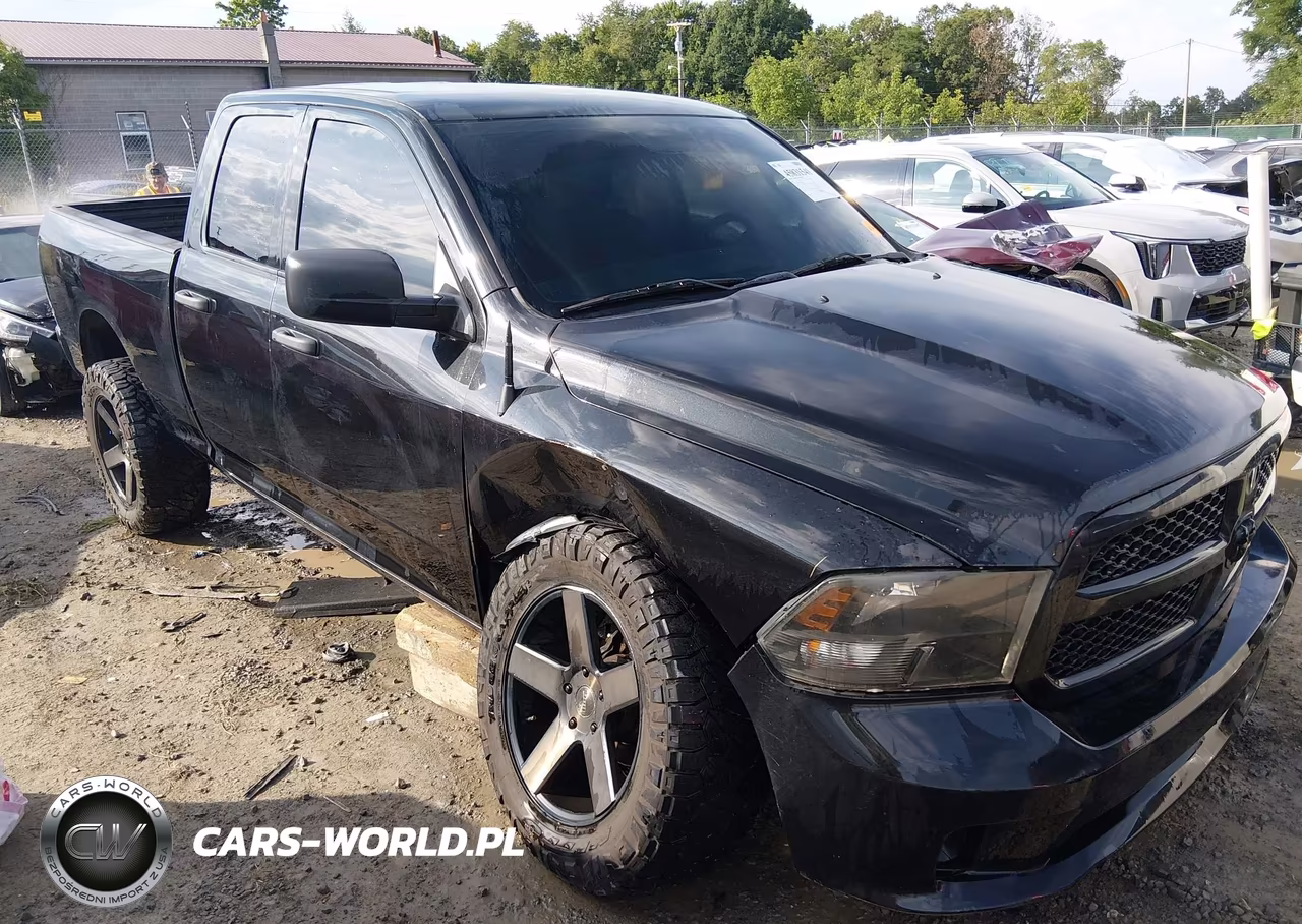2019 Ram 1500 Classic Express 4X4 6'4 Box VIN:1C6RR7FTXKS527811 - 17