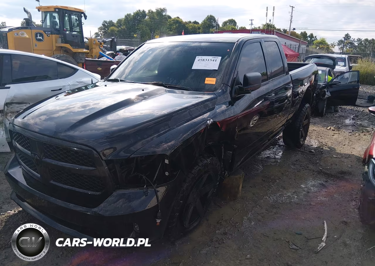 2019 Ram 1500 Classic Express 4X4 6'4 Box VIN:1C6RR7FTXKS527811 - 2