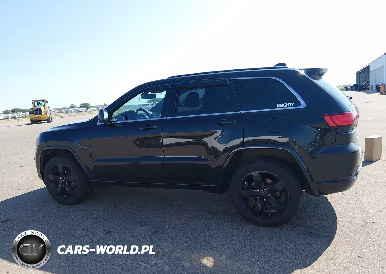 2015 Jeep Grand Cherokee Altitude VIN:1C4RJFAG5FC128986 - 14