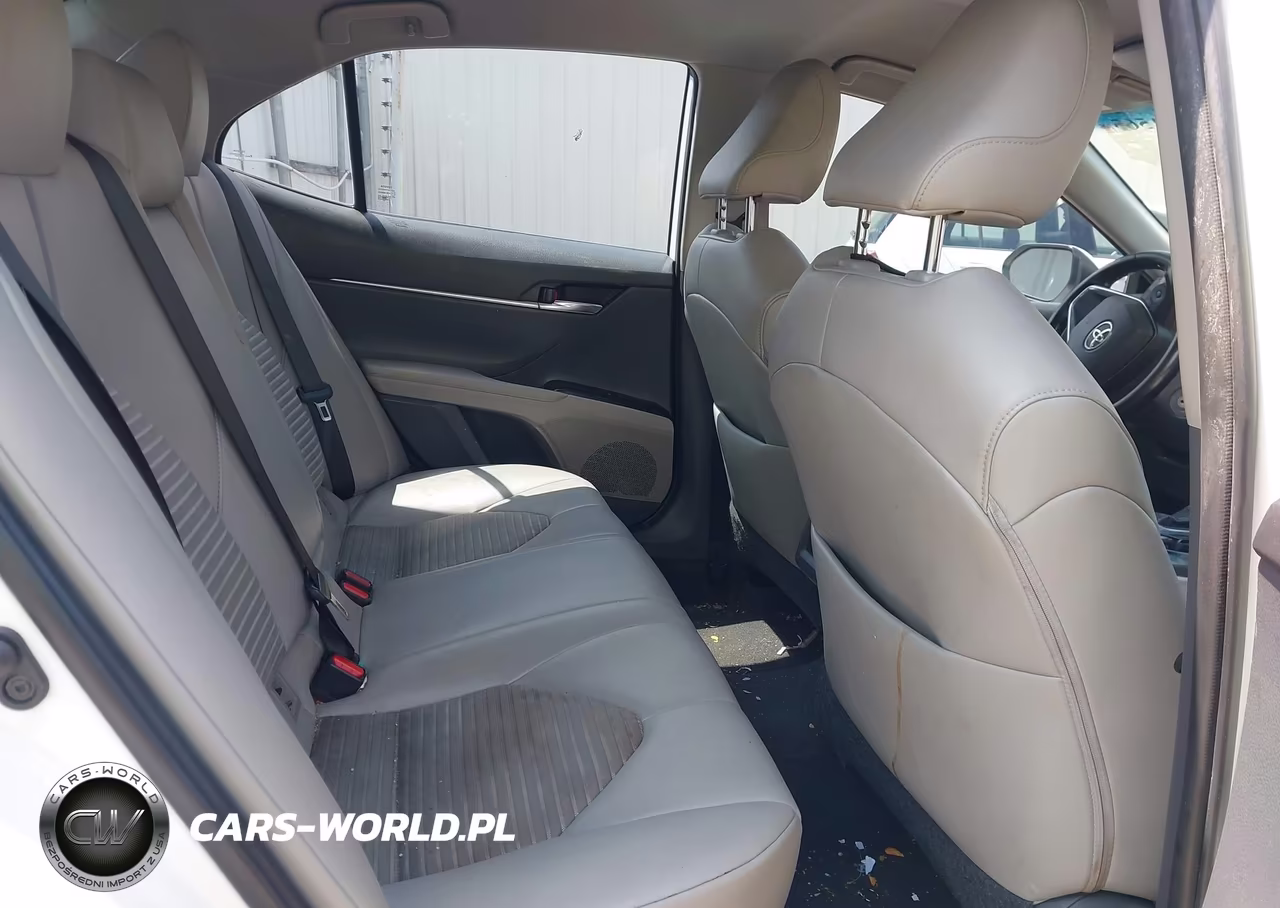 2019 Toyota Camry Se VIN:4T1B11HKXKU818800 - 8
