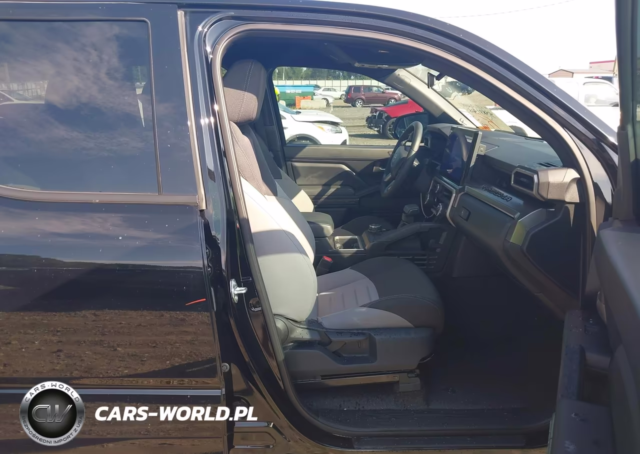2025 Toyota Tacoma Trd Sport VIN:3TYLB5JN7ST063194 - 5