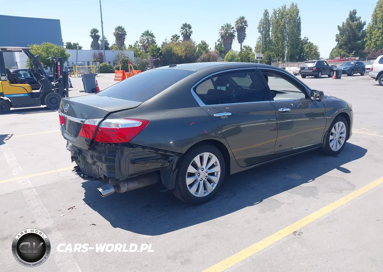 2013 Honda Accord Ex-L VIN:1HGCR2F89DA034399 - 4