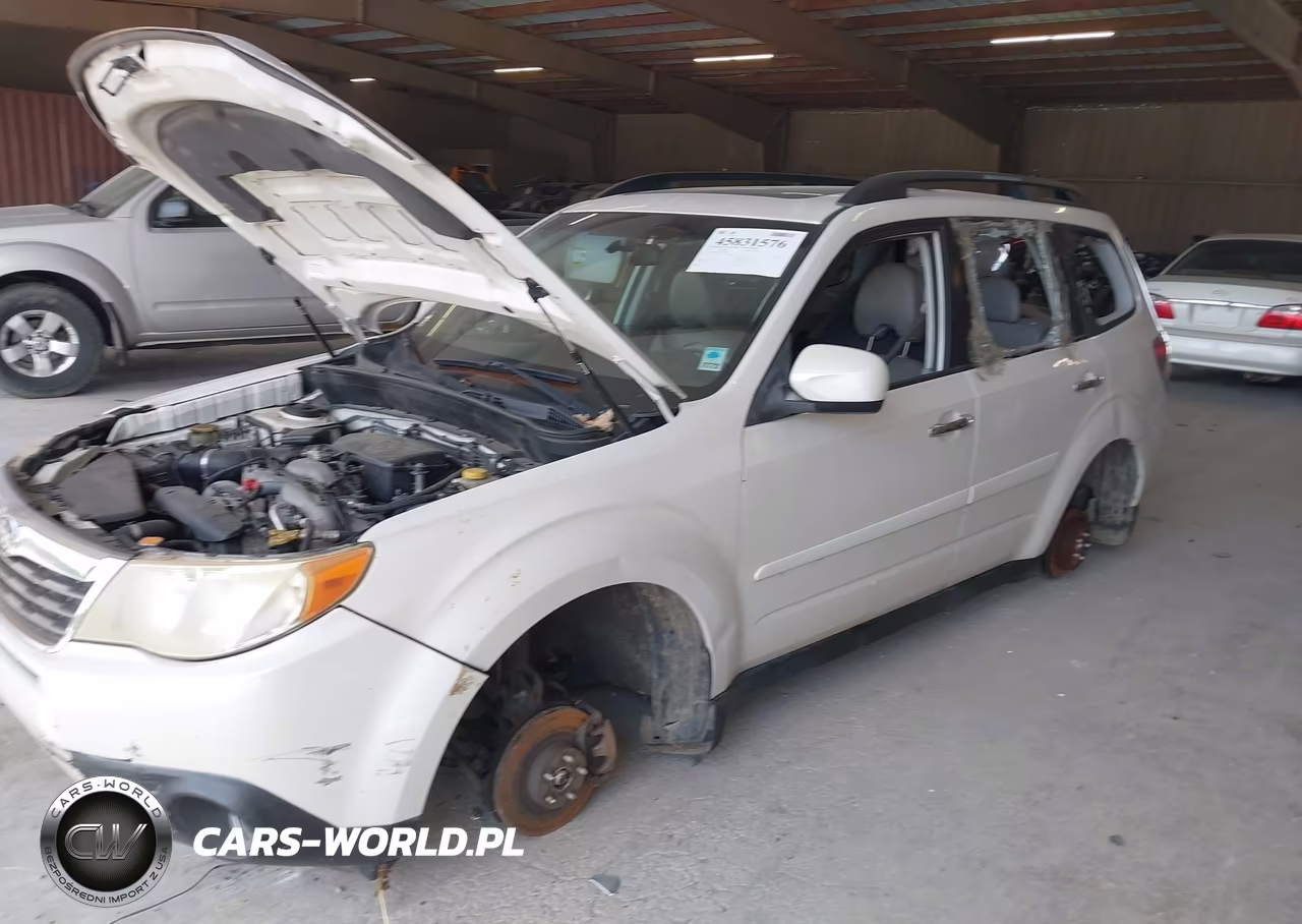 2010 Subaru Forester 2.5X Limited VIN:JF2SH6DC5AH724067 - 6