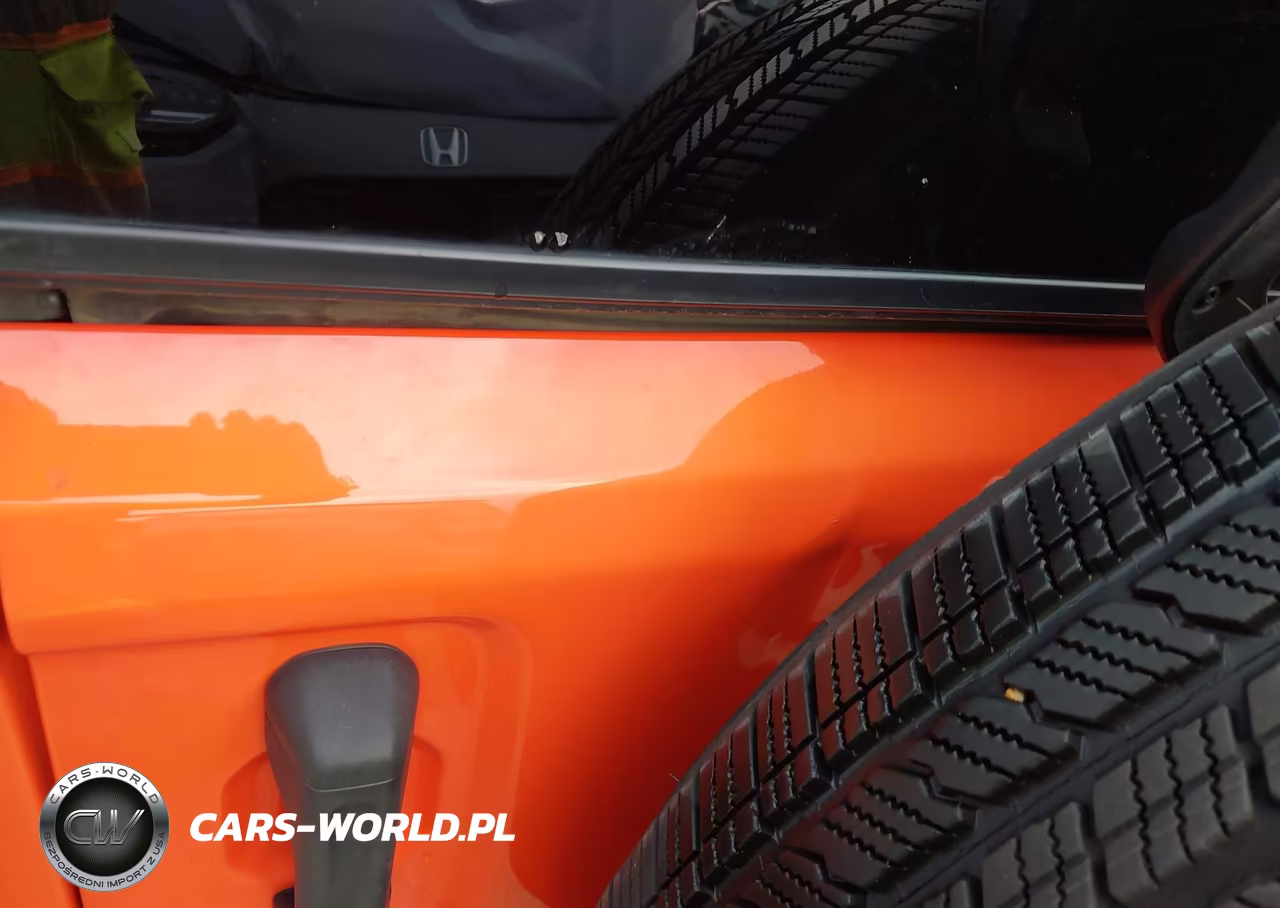 2019 Jeep Wrangler Unlimited Sport S 4X4 VIN:1C4HJXDG1KW659205 - 17