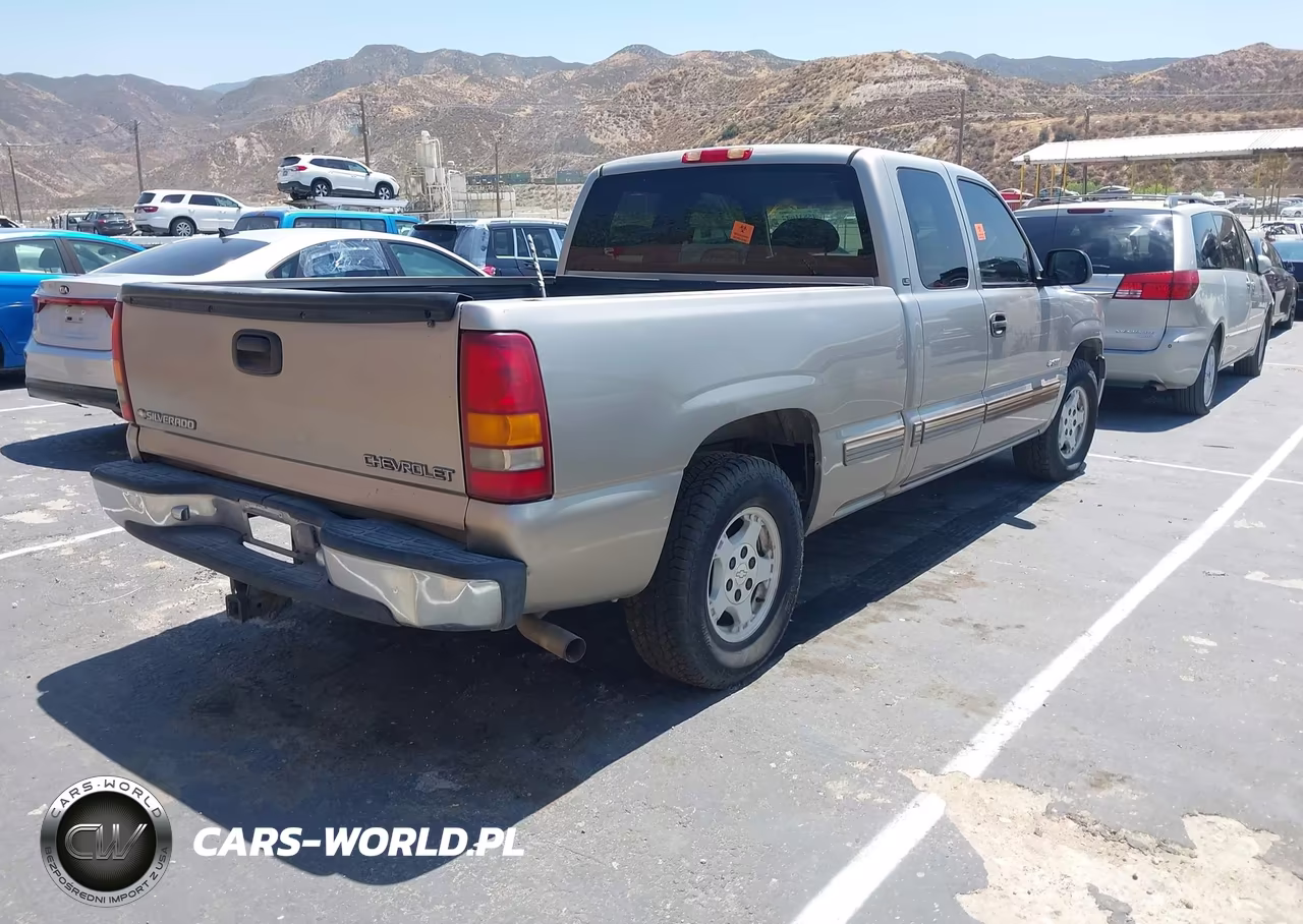 1999 Chevrolet Silverado 1500 Ls VIN:1GCEC19T7XZ141752 - 4