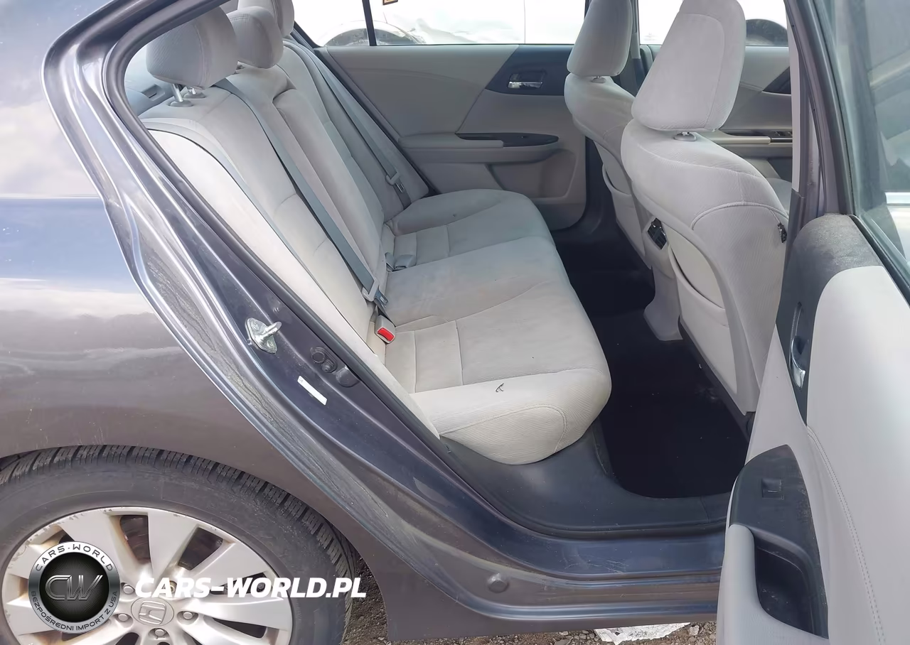 2013 Honda Accord Ex VIN:1HGCR2F75DA027411 - 8