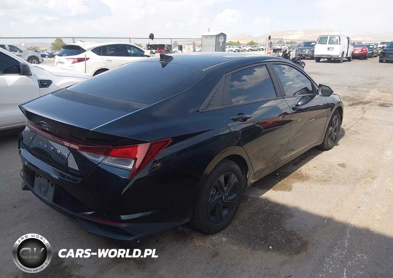 2023 Hyundai Elantra Sel VIN:KMHLM4AG4PU533620 - 4