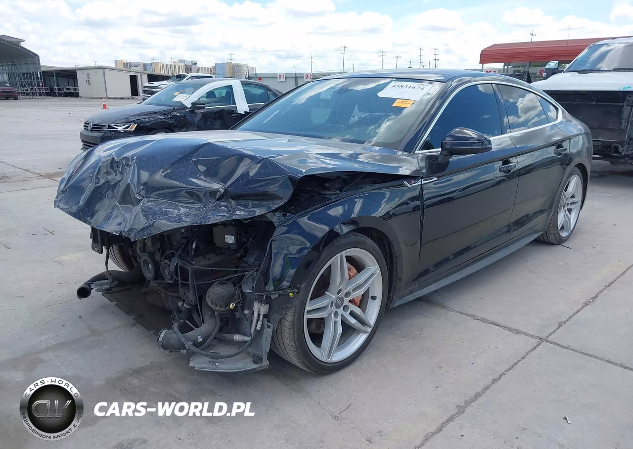 2019 Audi A5 45 Premium VIN:WAUENCF54KA069120 - 2