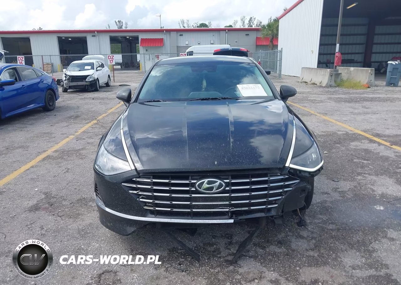2022 Hyundai Sonata Hybrid Blue VIN:KMHL24JJ1NA051543 - 12
