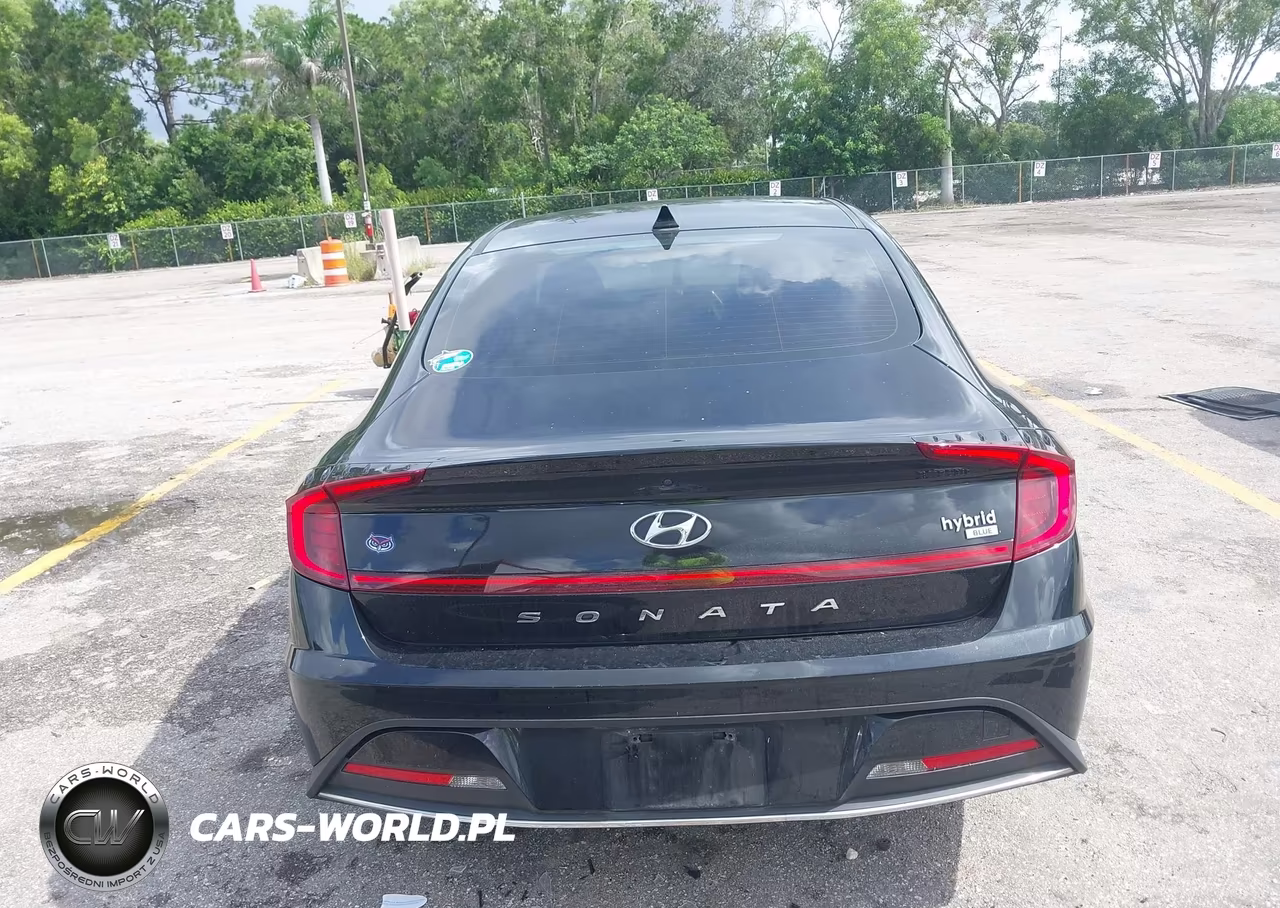 2022 Hyundai Sonata Hybrid Blue VIN:KMHL24JJ1NA051543 - 16