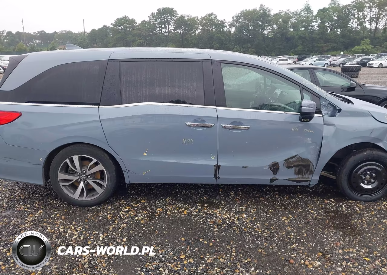 2024 Honda Odyssey Touring VIN:5FNRL6H87RB027626 - 13