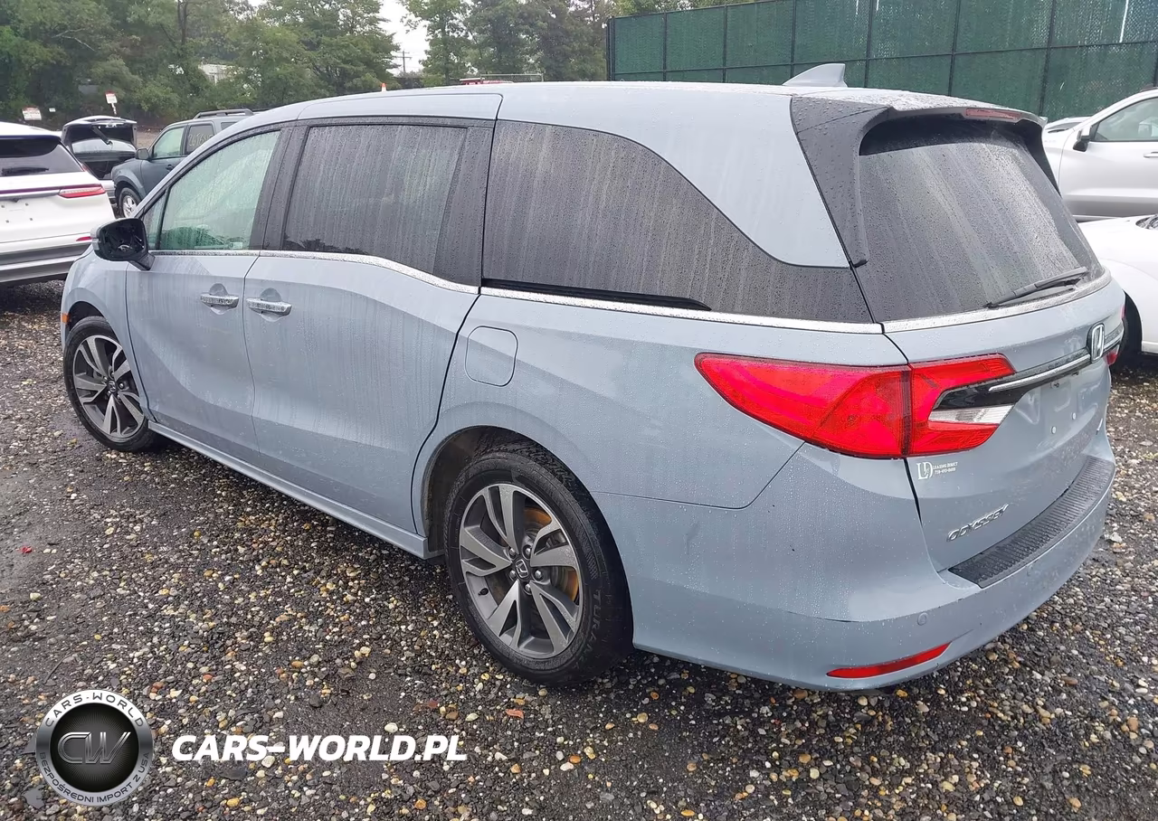 2024 Honda Odyssey Touring VIN:5FNRL6H87RB027626 - 3